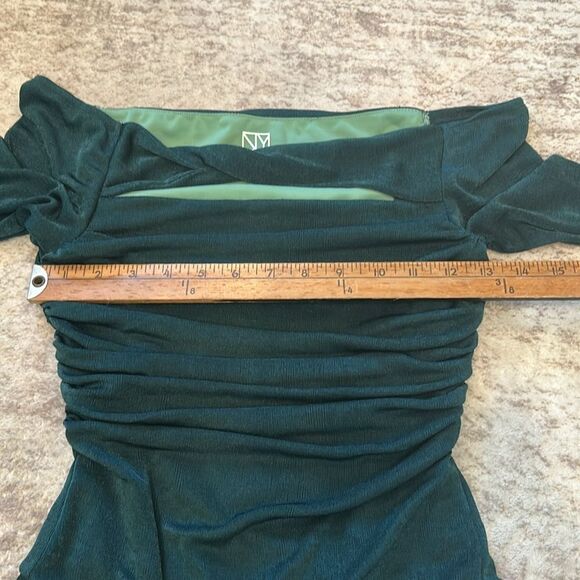 Not ours to keep Marilla Elegant Green Long Sleeve Bodysuit small - Picture 4 of 10